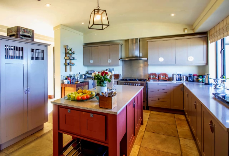 8 Bedroom Property for Sale in Oubaai Western Cape